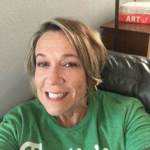 Meet your Posher, Michele